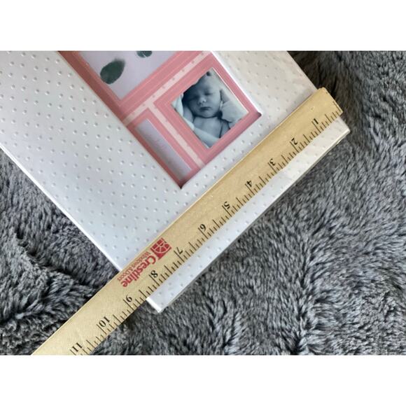 Pearhead Gingham Baby Memory Book Clean-Touch Ink Pad Pink - Picture 10 of 11